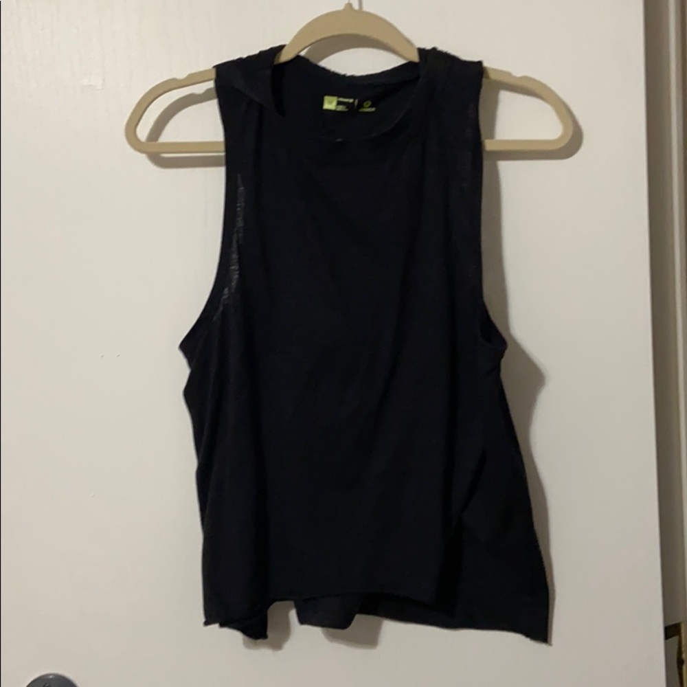 Light workout hooded sleeveless shirt